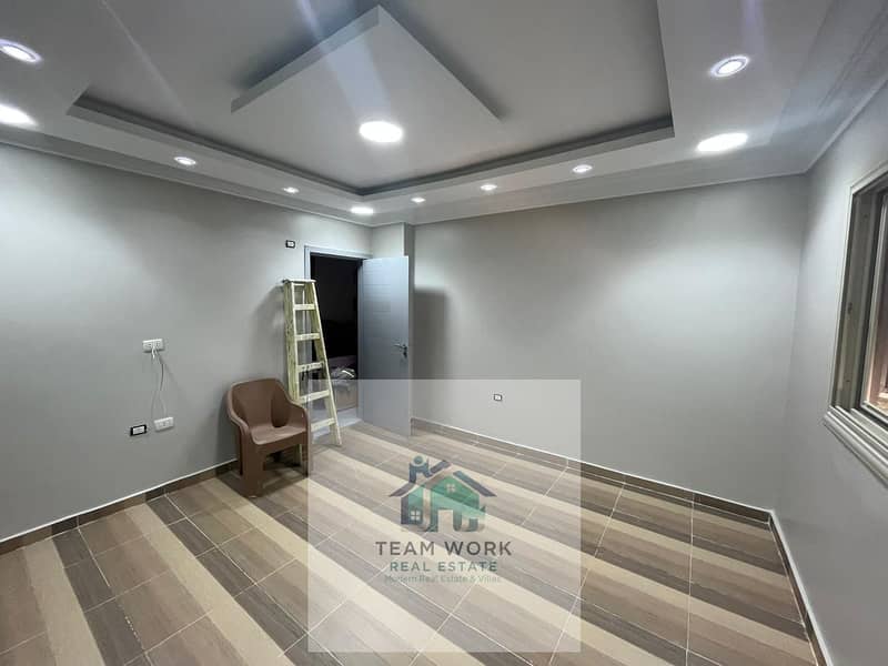 7 3765bd32-ab42-4dc4-84a0-d07cc2145d15. jpg