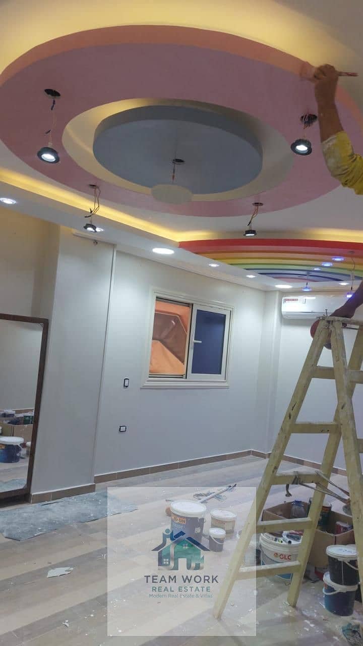 8 9824d51e-7147-4549-9a2e-bc316b547442. jpg