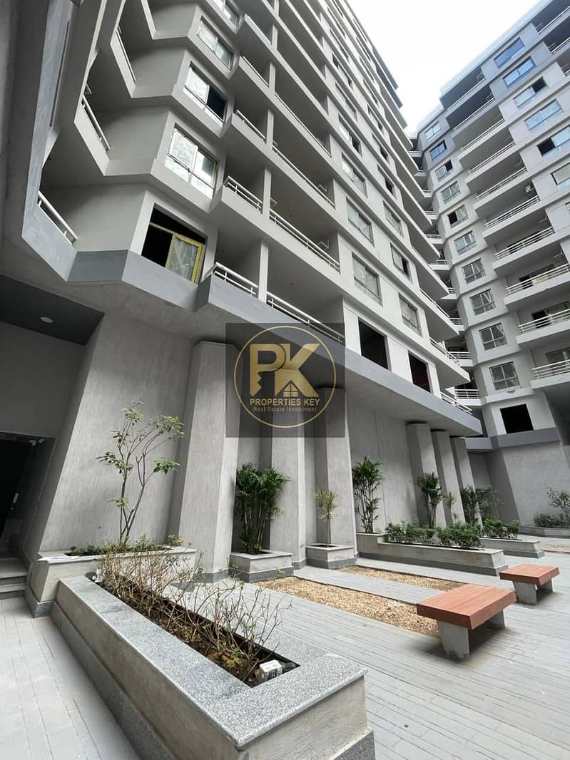 13 CE7C570C-4667-4F0F-A08E-6395D52C28F2. jpeg