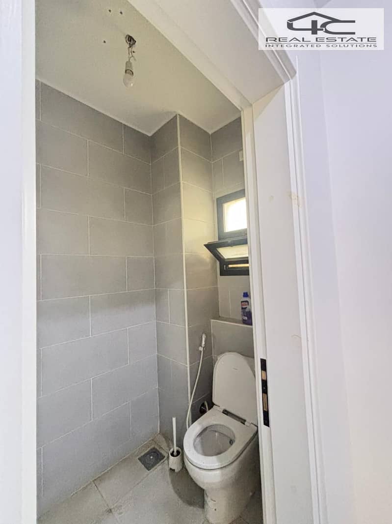 10 WhatsApp Image 2025-11-19 at 6.54. 59 AM (1). jpeg