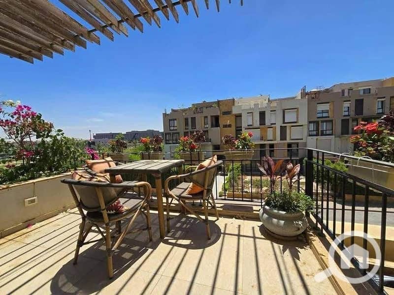 8 531513705_122116239830948420_605813552161312837_n. jpg