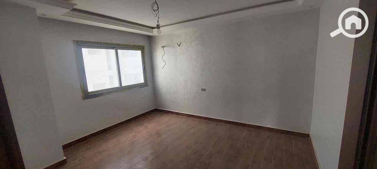 2 0620f5c8-e95f-4292-8a98-be9ec2e961bb. jpg