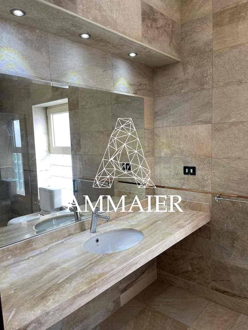 17 5e6002e8-0d4f-4a36-8ca0-2c31f9bf4331. jpg