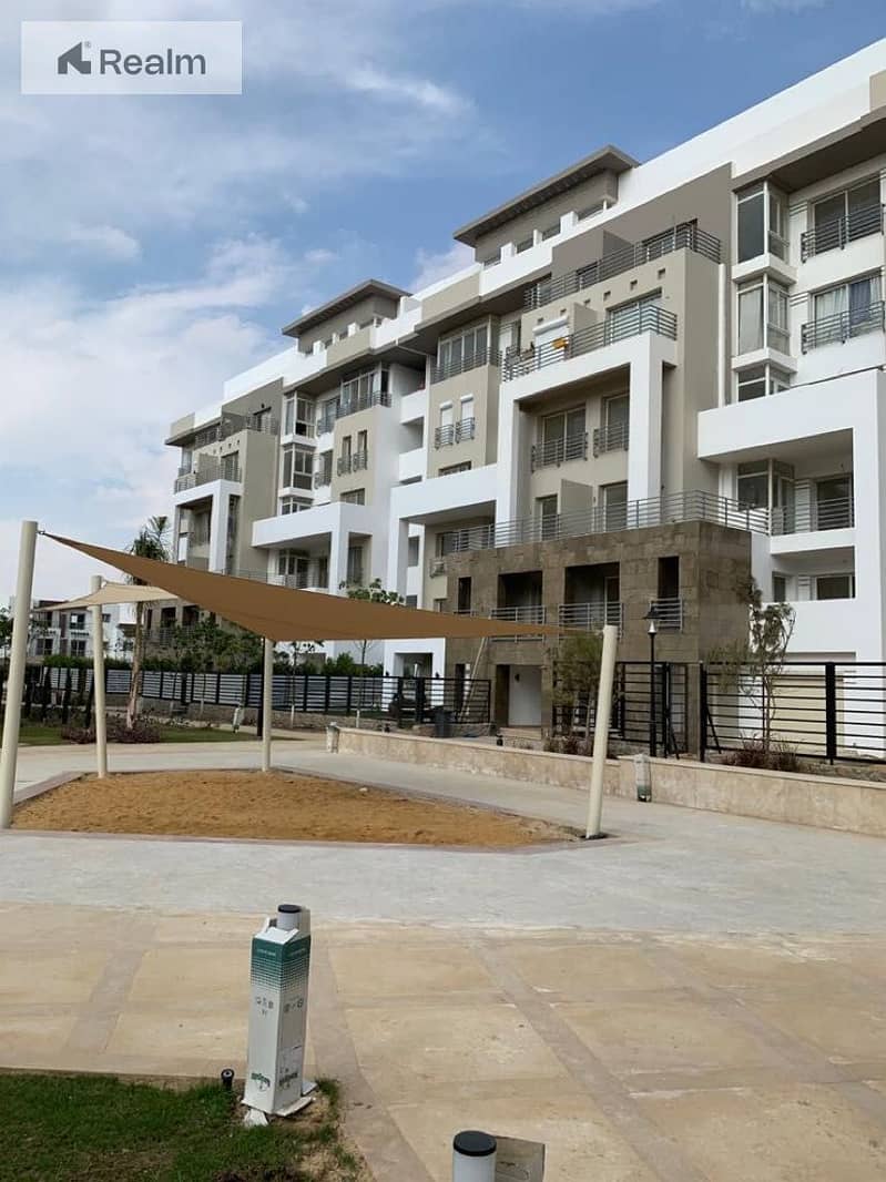 4 Hyde park new cairo live photos _Page_18_Image_0001. jpg