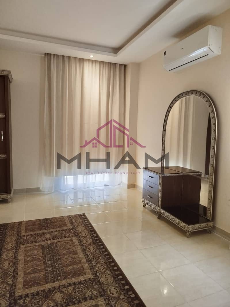 6 photo_5828000252940716857_y. jpg