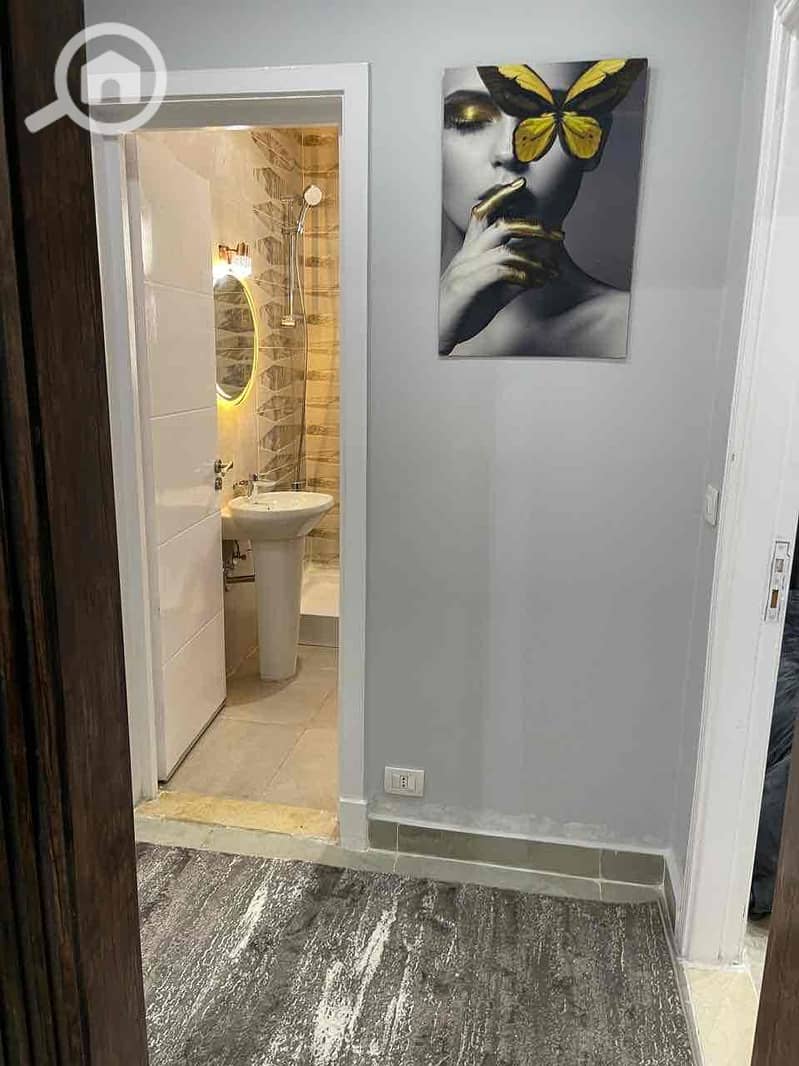 4 89bd7566-25d4-477d-9795-d33120a2cd1a. jpg