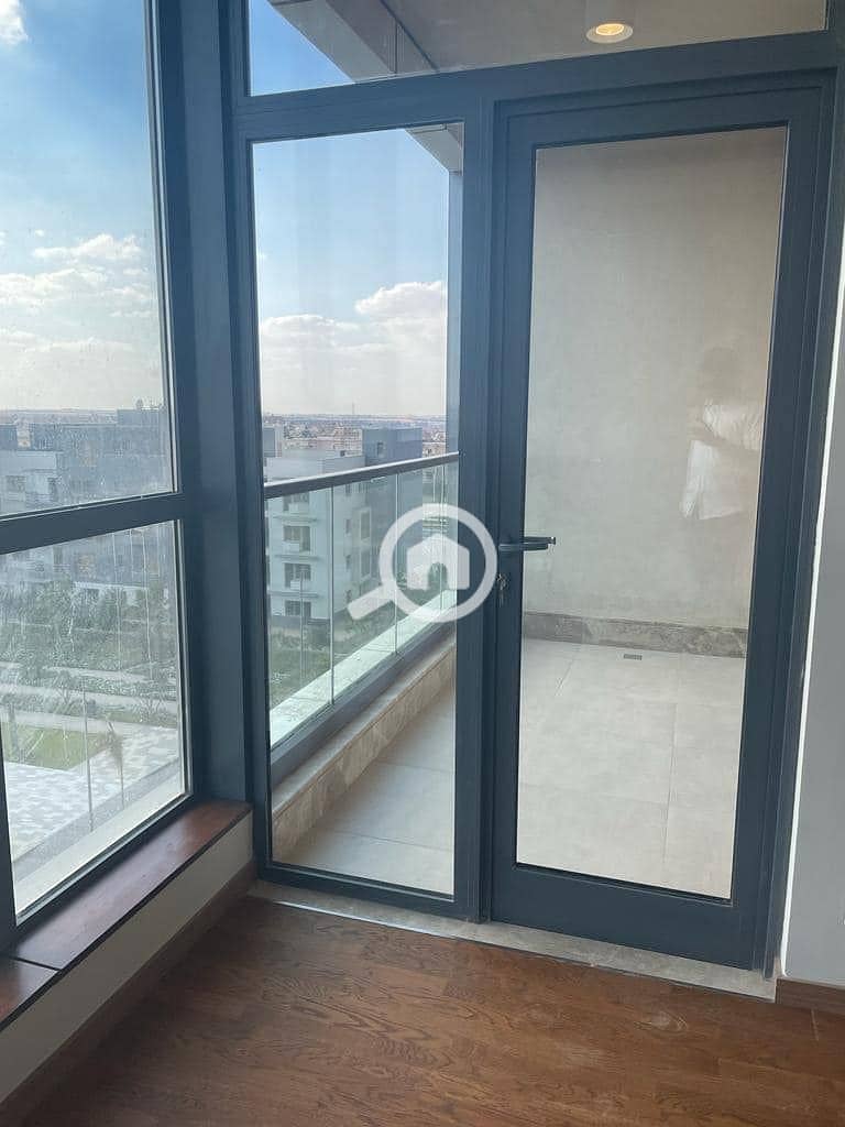 7 445095293_7393606980765324_3325377154455730437_n. jpg