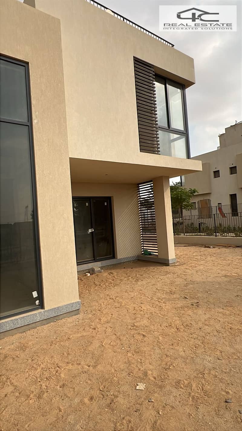 8 WhatsApp Image 2025-11-13 at 1.55. 21 PM. jpeg