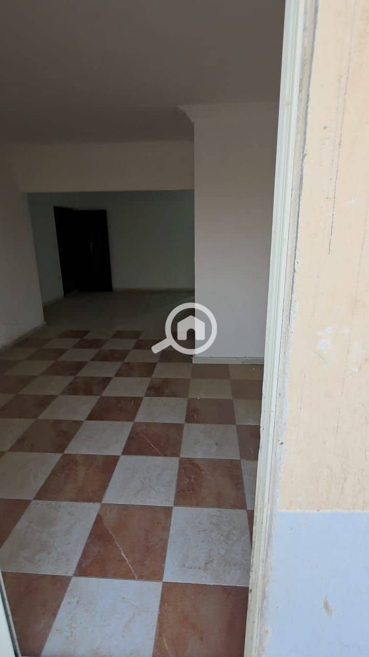 10 WhatsApp Image 2025-09-02 at 15.37. 11 (2). jpeg