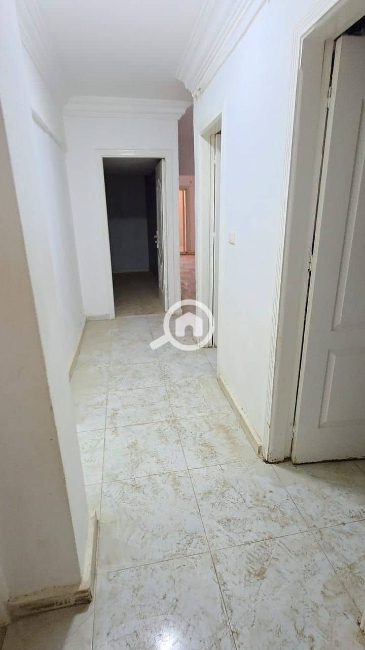 25 WhatsApp Image 2025-09-02 at 15.37. 14 (1). jpeg