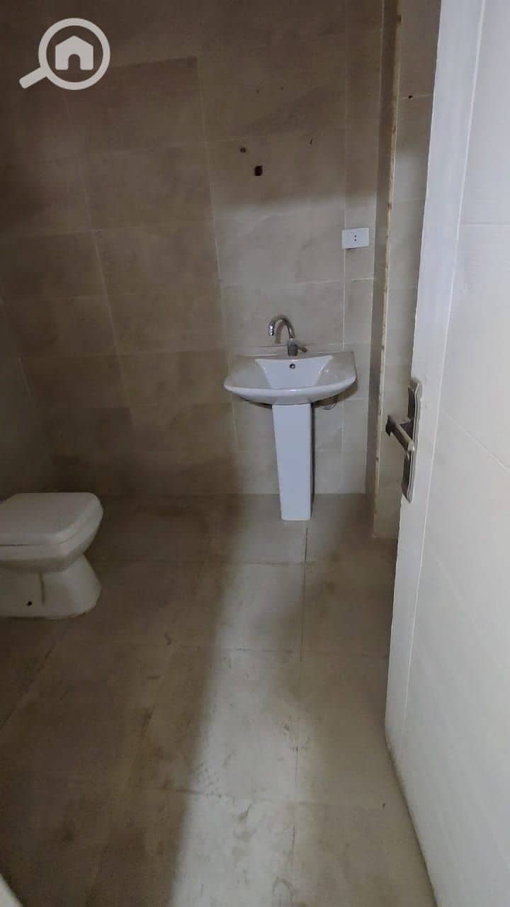 27 WhatsApp Image 2025-09-02 at 15.37. 14. jpeg