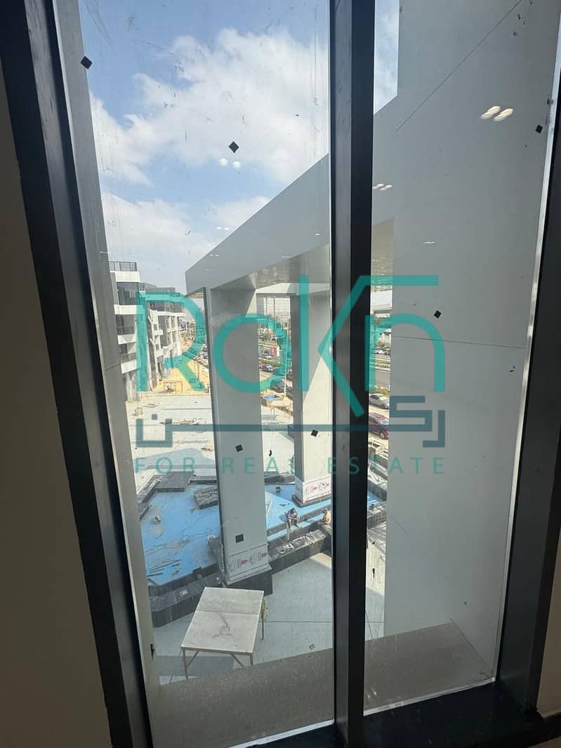 7 f0c9f871-addf-436a-8841-34c73fa7fd60. jpeg