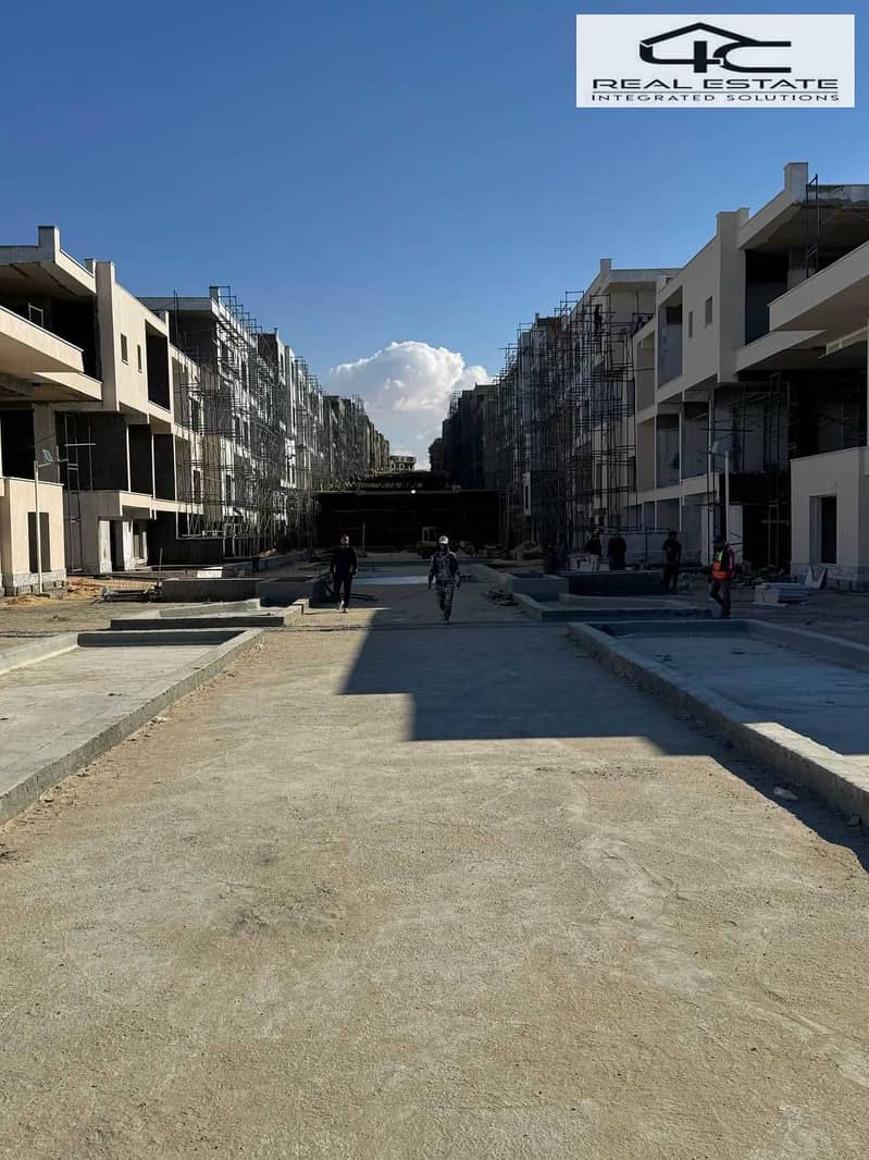 10 ag35XchAbk7TsE7XZ9nWt746Om8WwkKCJS4NuJjI. jpg