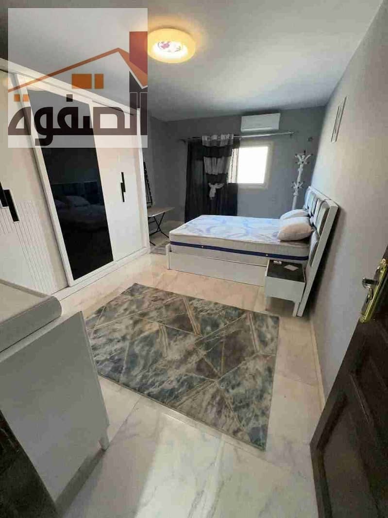 1000133780. jpg 1000133780. jpg