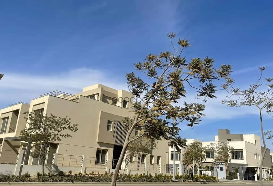 8 a3ea6189-fd40-43ee-9c28-715fd0ba920a. jpg