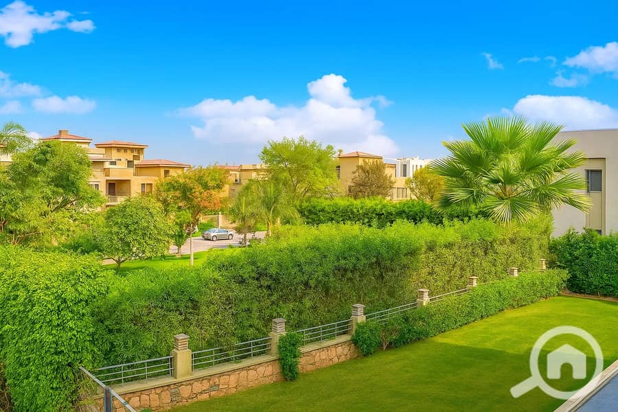 8 assets_task_01k1tfcwhmfnqsnnmj8b7r2r4k_1754309080_img_0. jpg