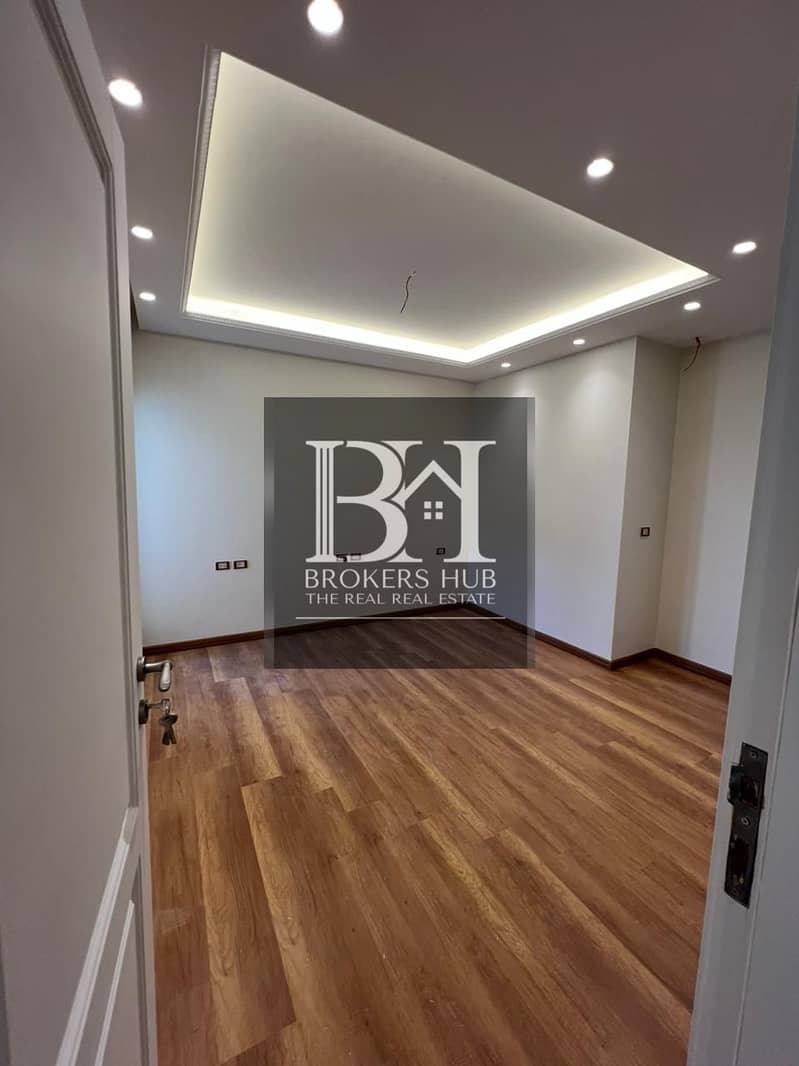 2 1d9189c4-a352-42cc-8c54-68986f948281. jpeg