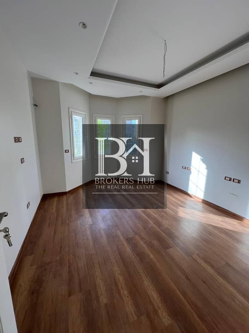 8 f9a48cd3-5654-45a6-9830-5379119b21b9. jpeg