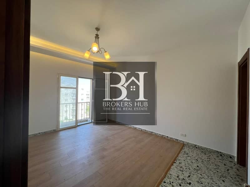 9 d4a7652b-0014-4ea6-a9ea-256f42519f05. jpeg