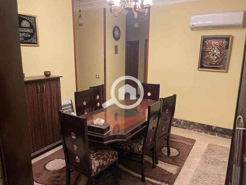 2 eba1291a-8a50-41a3-8efe-98075763a649. jpg