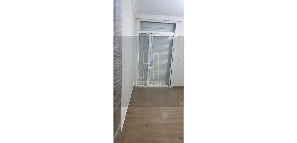 10 WhatsApp Image 2025-11-08 at 4.11. 32 AM. jpg