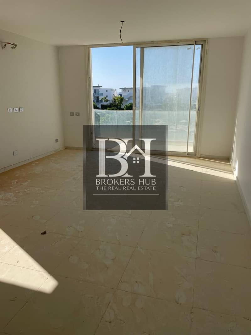 4 786d65c7-7627-4d55-b001-351f4d4de2e9. jpeg