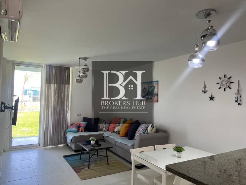 10 32790b1e-cd65-4ead-a2af-931cb18983f3. jpeg