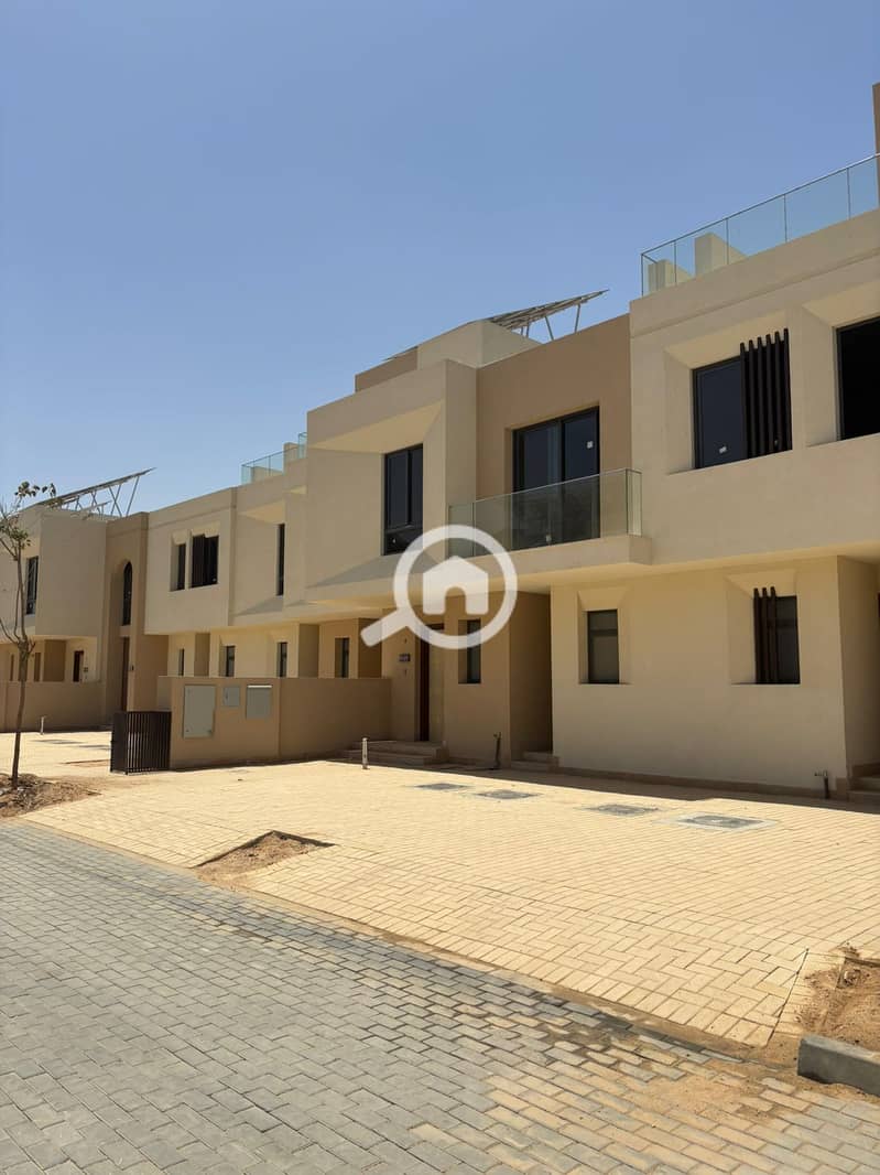 6 b6d0a54d-79ea-4b33-a756-cd6b3f6e58de. jpeg