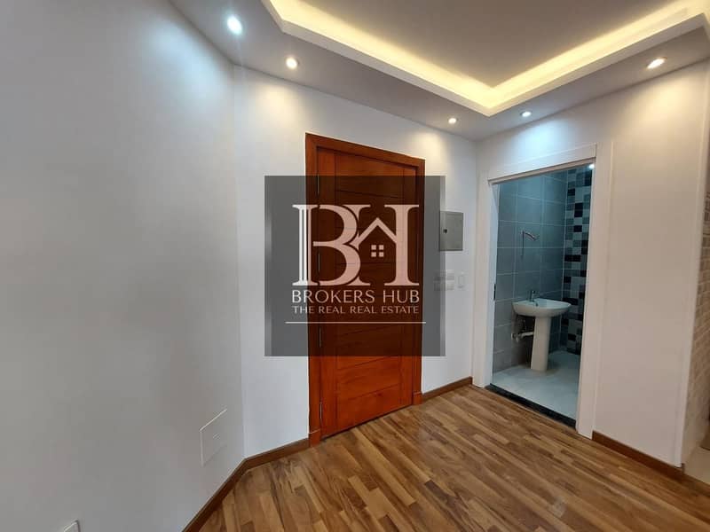 16 cc4be4c2-571f-4416-9c56-287b82c9ca9d. jpeg