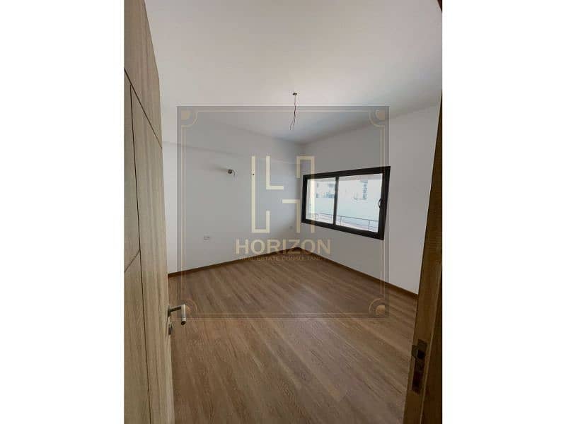 5 WhatsApp Image 2025-11-19 at 4.17. 25 PM. jpg