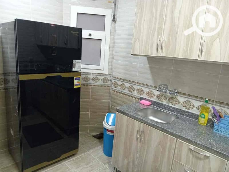 8 1c1fadf0-aee2-4941-affd-ef011f4f7c27. jpg