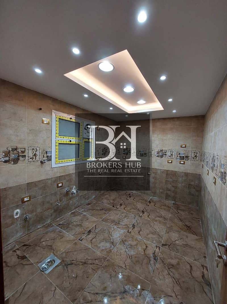 6 49aa49d7-a178-43a7-8045-9b10105d5de3. jpeg