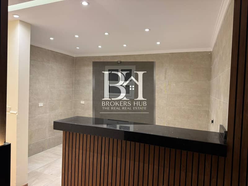 4 7630c092-ab91-48b5-82a1-c87272b27bc1. jpeg