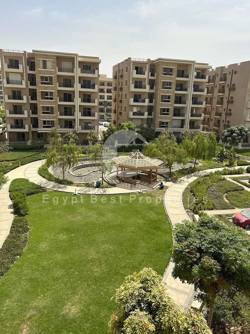 4 0dee220f-55d3-4075-93d4-86cb7ac294a5. jpeg