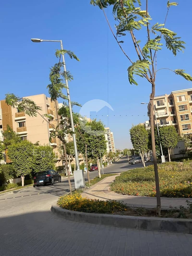 5 2e4a116e-44b6-4e83-b410-d8983253dc31. jpeg