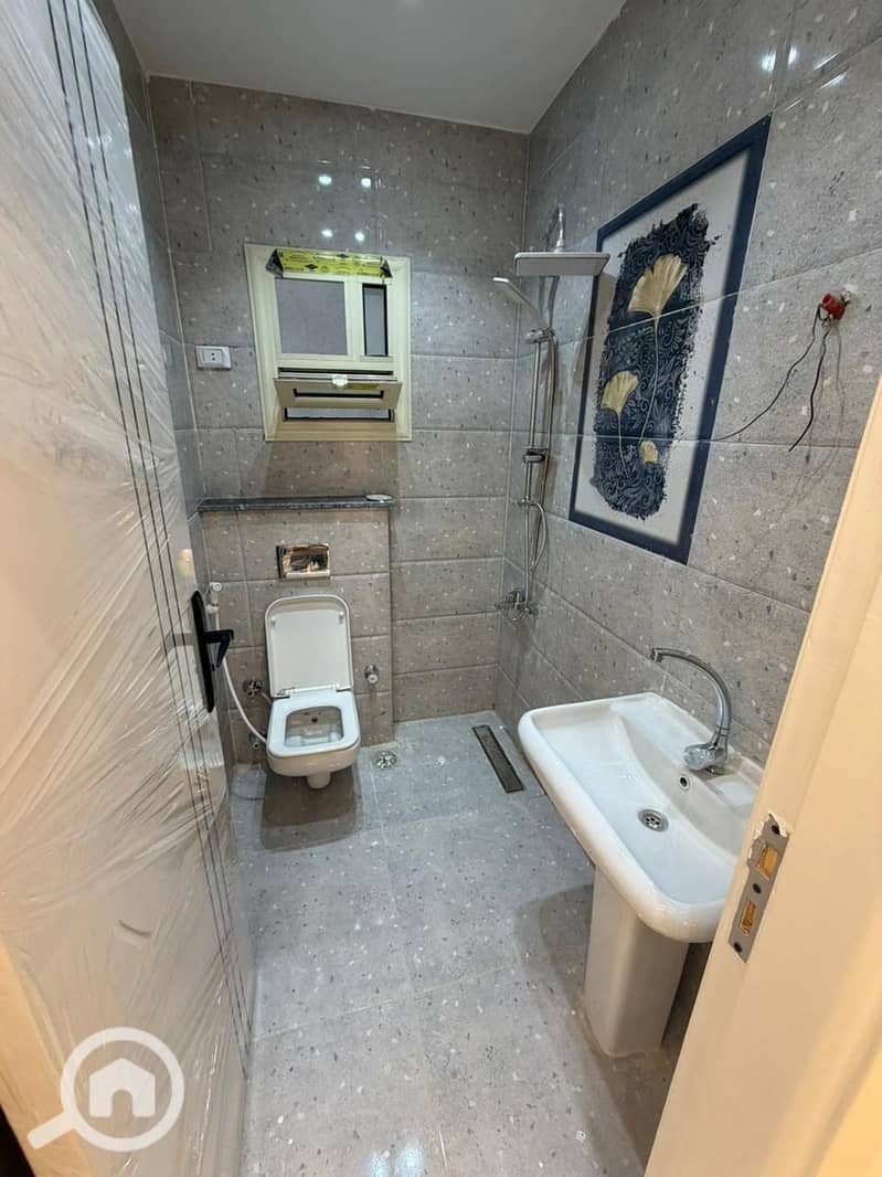 9 c7c83ad9-501e-4e9f-ab69-11cff89baa8b. jpg