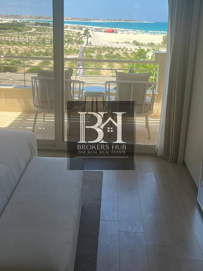 9 c80fd012-af4d-4386-aead-d99e13696926. jpeg