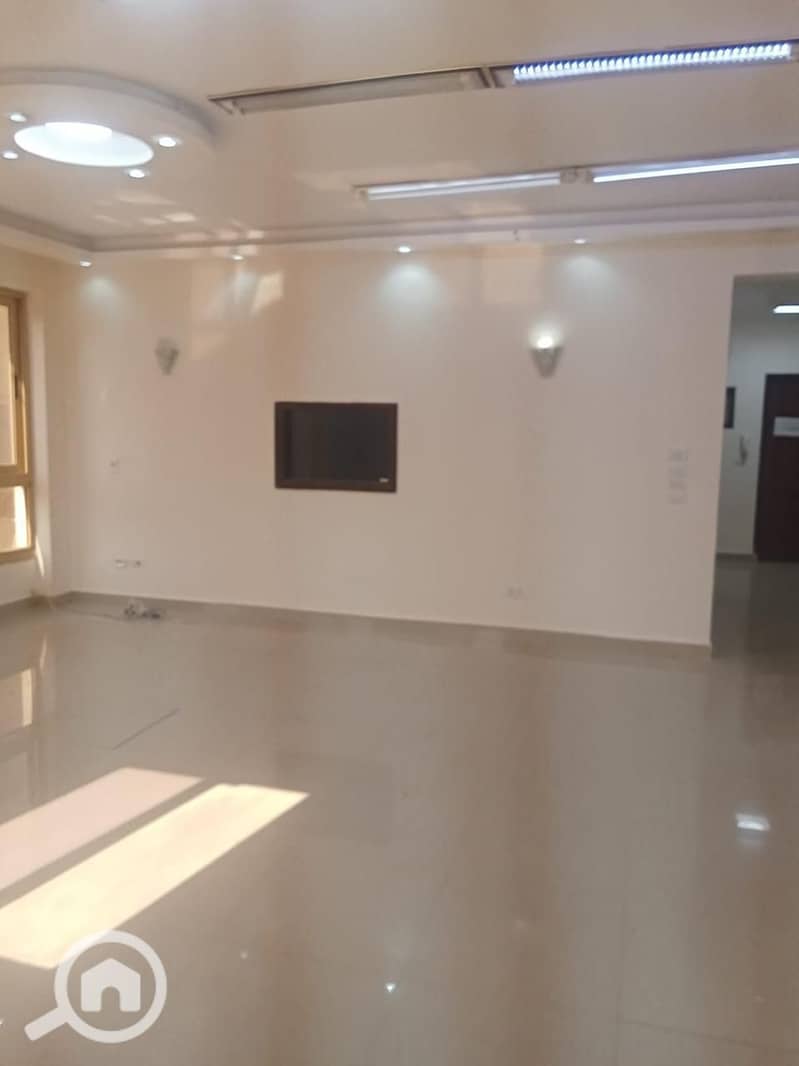 4 WhatsApp Image 2025-11-19 at 5.53. 52 PM (1). jpeg