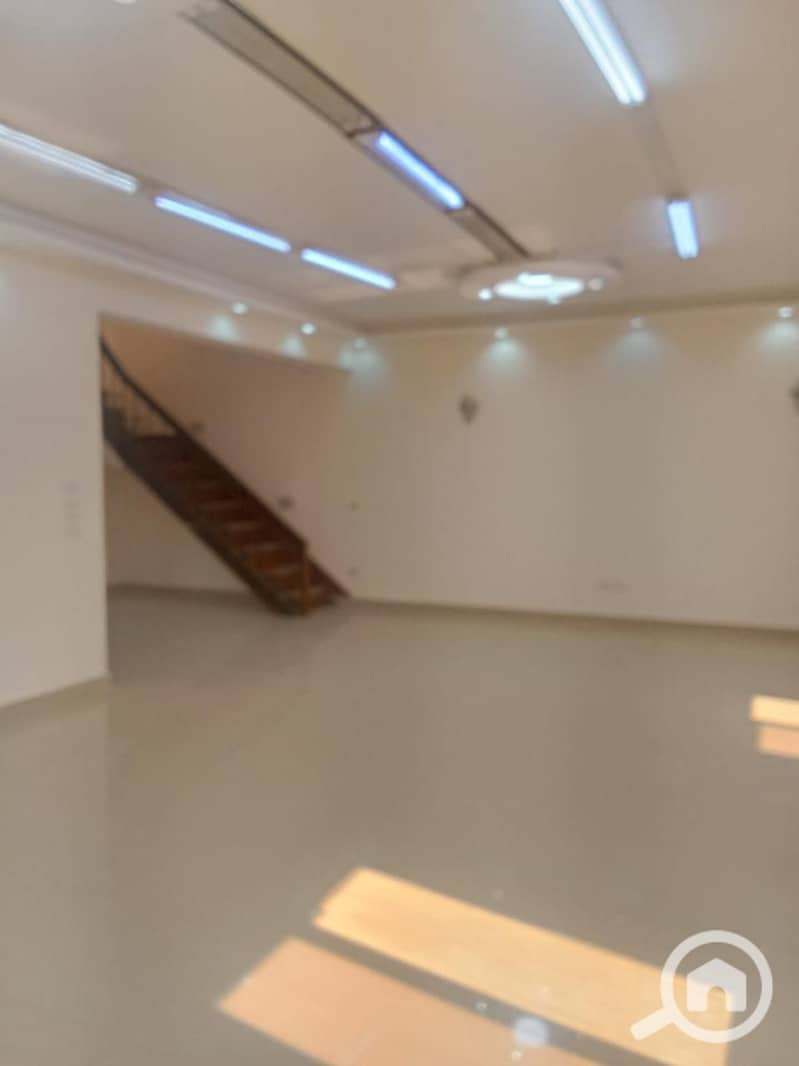 5 WhatsApp Image 2025-11-19 at 5.53. 50 PM (2). jpeg