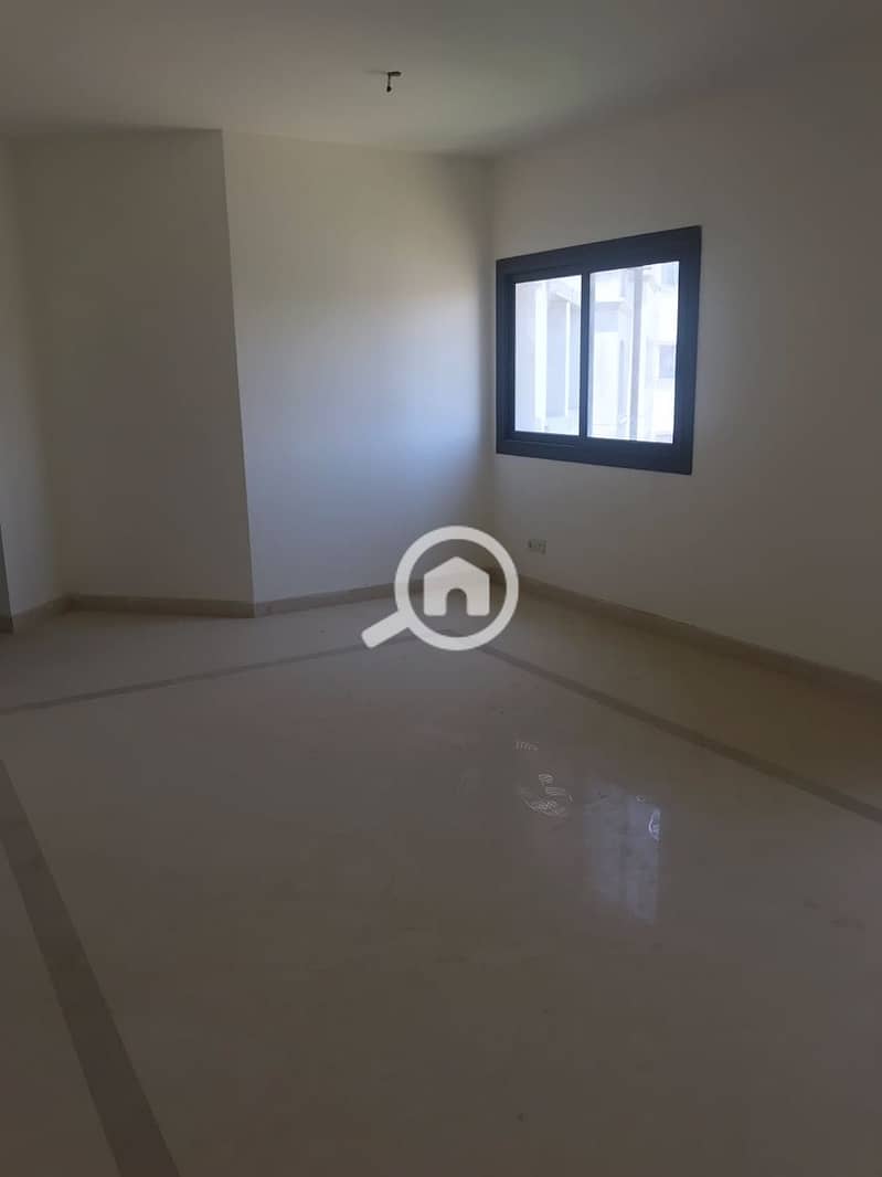 7 0902911f-8427-42a4-8211-6cd3289c0b08. jpeg