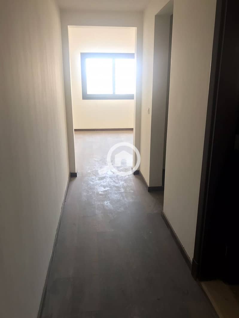 18 bce7ac62-88b3-47ff-9bec-caec96a284c5. jpeg