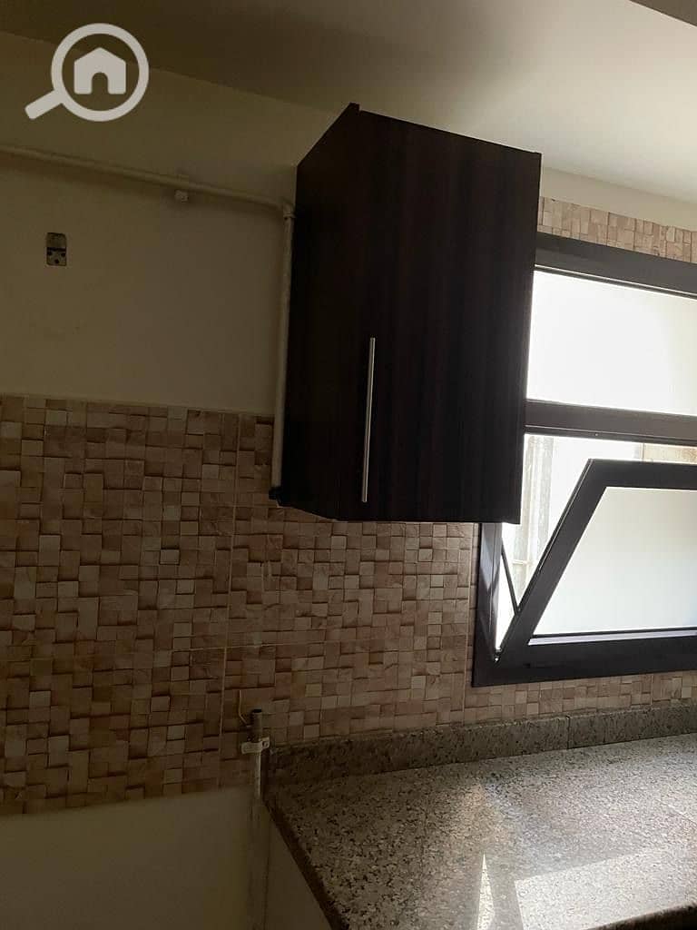 24 797f2263-389c-473e-825a-3b4ceb58eb67. jpeg