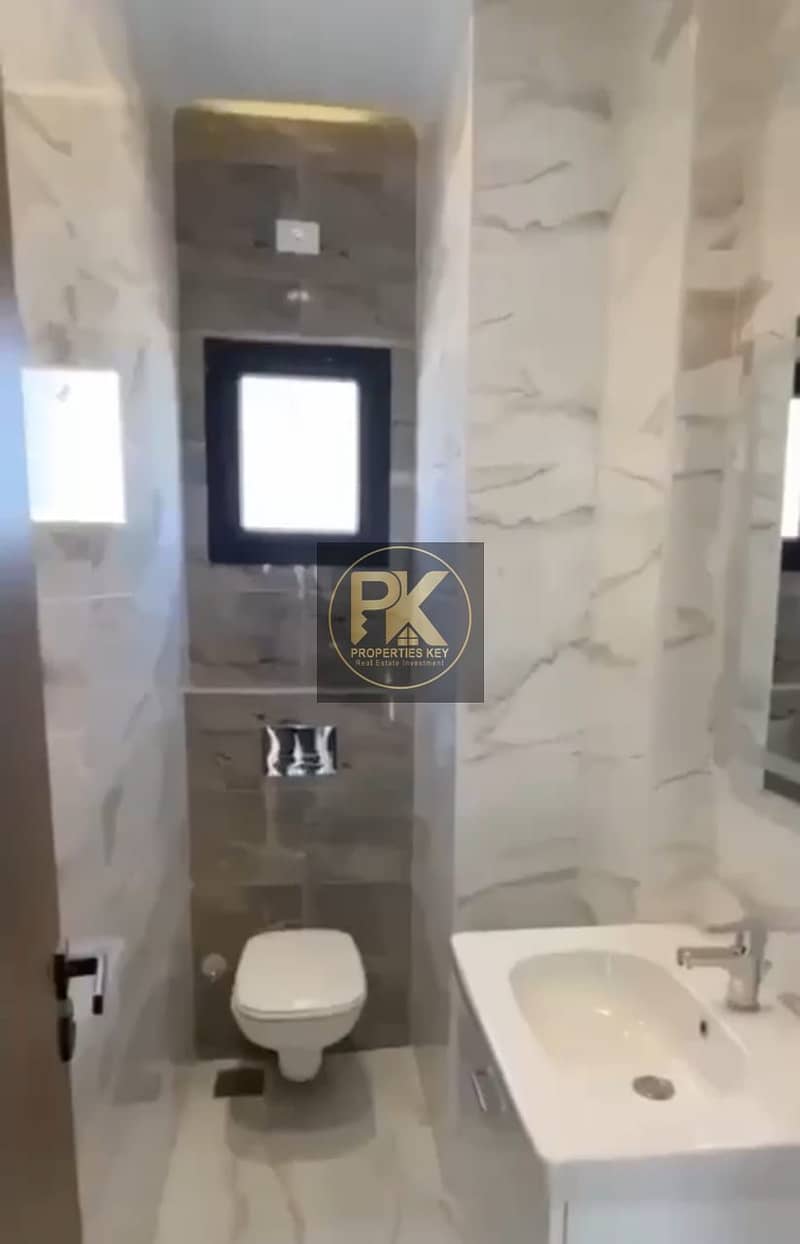 6 WhatsApp Image 2025-11-19 at 3.43. 32 PM (3). jpeg