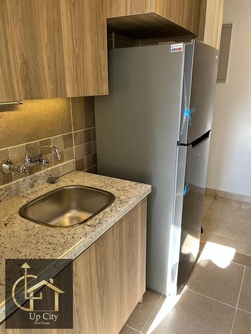 3 1763570291517. jpg