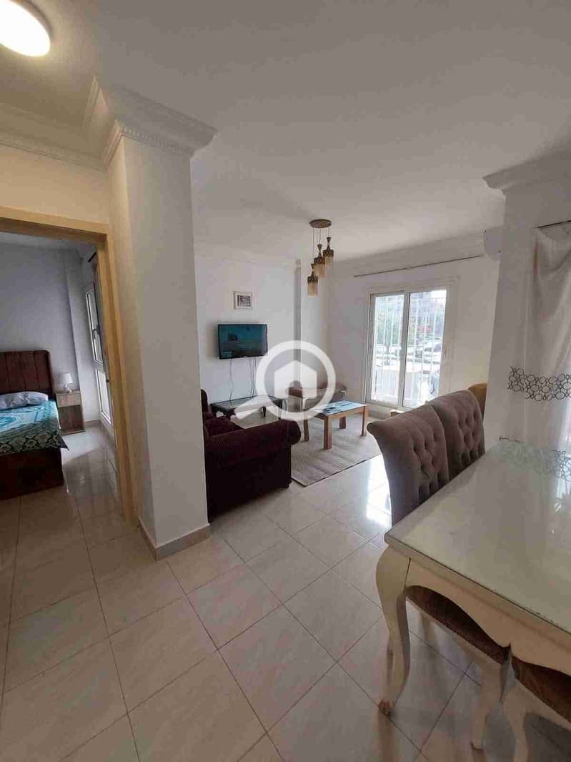 1000385976. jpg 1000385976. jpg