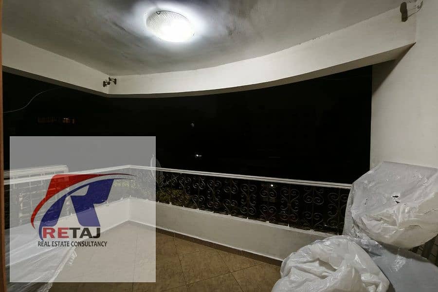 12 2f782a33-c6a4-418c-a35d-58dc9ba2d6fa. jpg