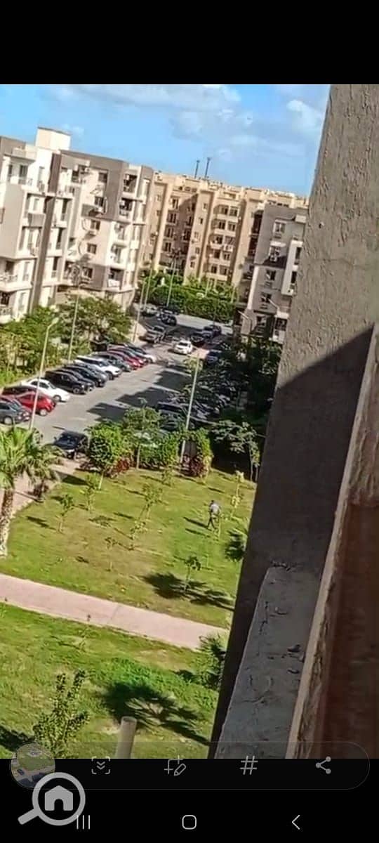 2 049336bc-f06e-4d03-a97b-b444b74aa0cc. jpg