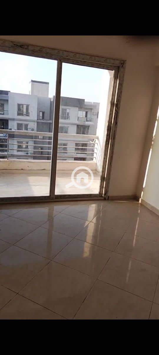 4 b059a219-5687-4c48-8b89-4e52f8789952. jpg