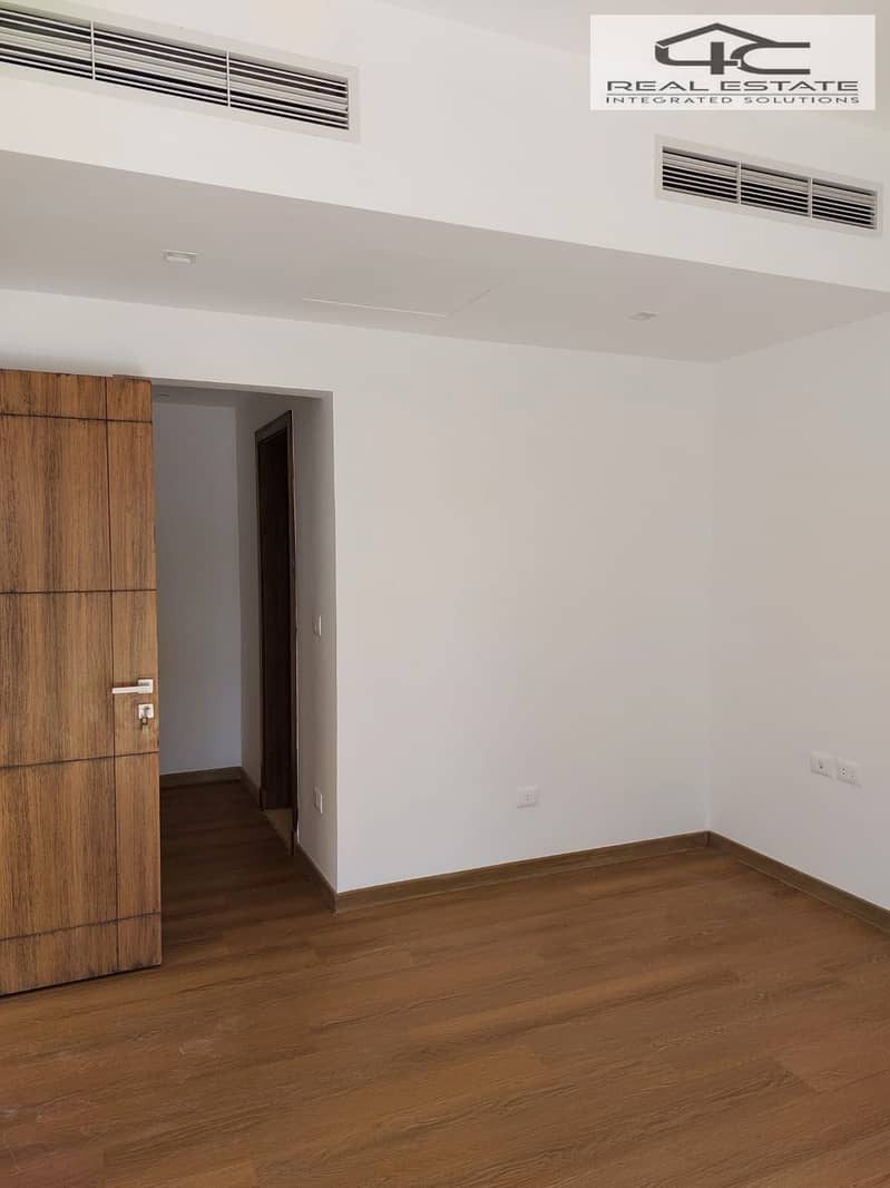 4 WhatsApp Image 2025-11-18 at 8.50. 12 PM. jpeg