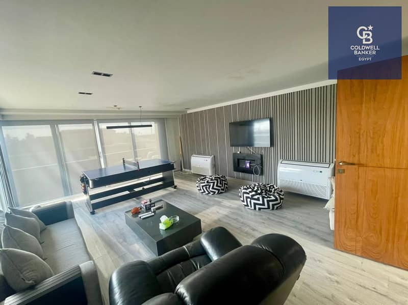 10 d5dfc808-3c3a-446b-8f27-752d1c62ecc2. jpeg